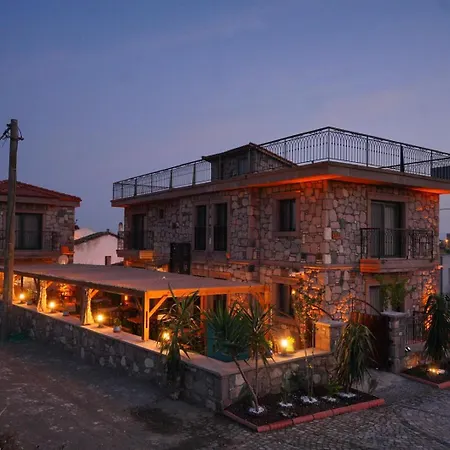 Lotus Kuecuekkoey Hotel Ayvalı