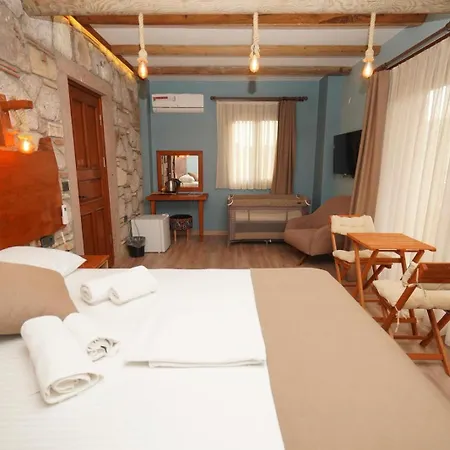 Hotel Lotus Kuecuekkoey