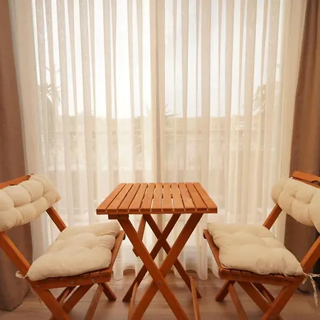 Hotel Lotus Kuecuekkoey Ayvalı