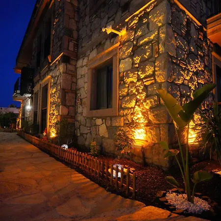 Hotel Lotus Kuecuekkoey