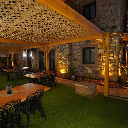 Hotel Lotus Kuecuekkoey